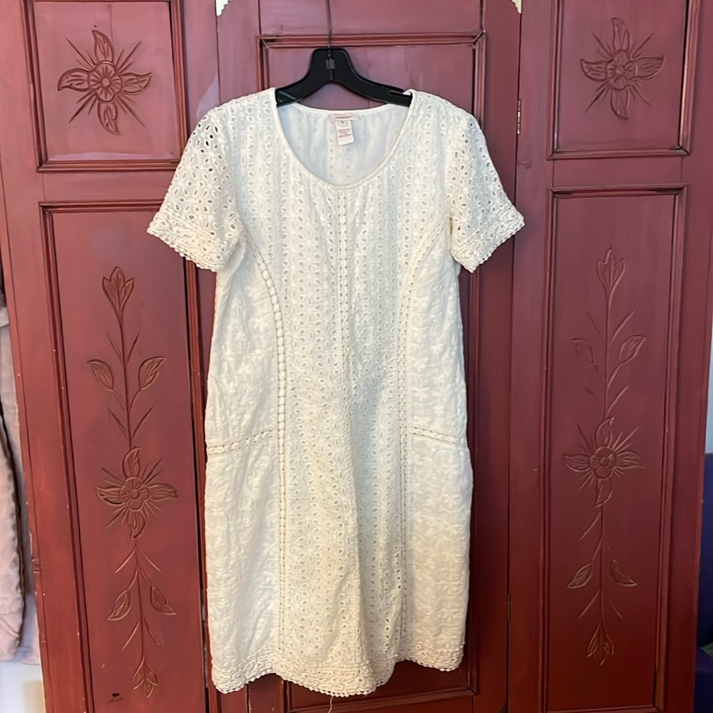 SUNDANCE cream lace eyelet dress. Hits at knee.